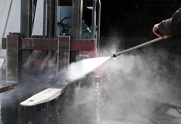 Best Factory Floor Cleaning  in Hillandale, MD